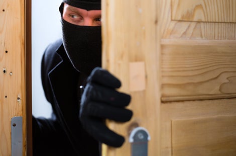 Home Invasion: How Does ‘Stand Your Ground’ or Castle Doctrine Apply?
